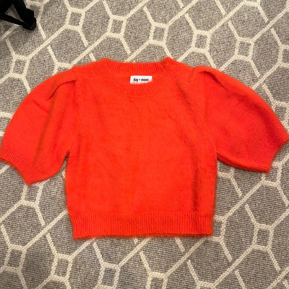 day and moon orange top